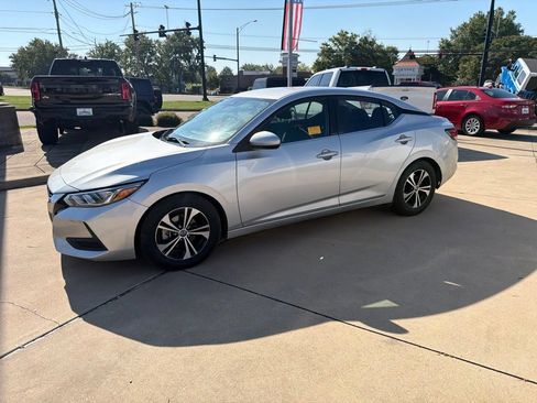 Used 2022 Nissan Sentra SV w/ All-Weather Package FWD image 7