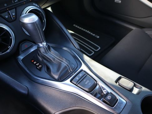 Used 2022 Chevrolet Camaro LT w/ RS Package image 26