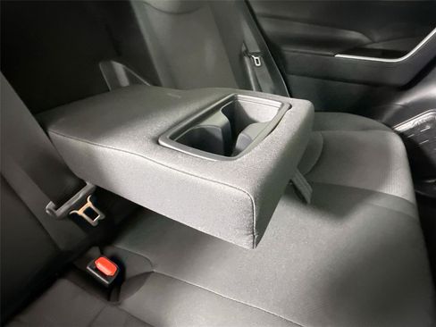 Certified 2025 Toyota RAV4 XLE AWD/4WD image 39