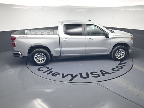 Used 2022 Chevrolet Silverado 1500 RST AWD/4WD image 33