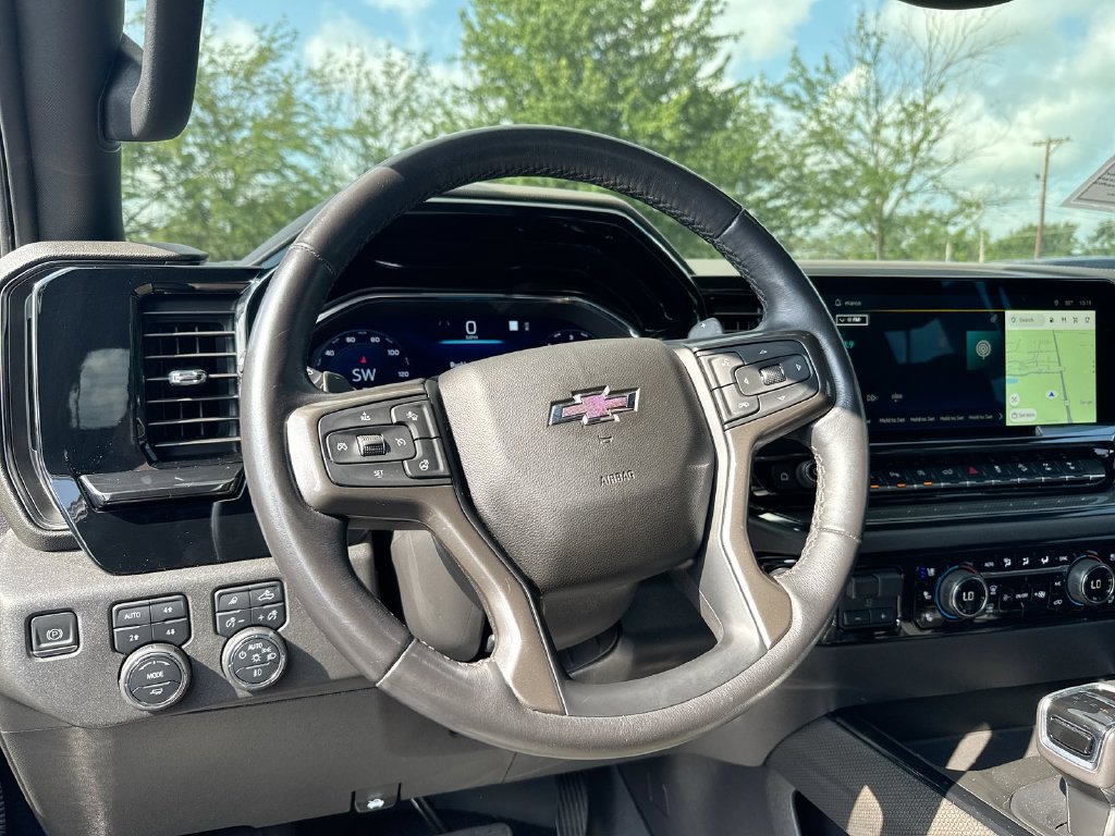 Used 2022 Chevrolet Silverado 1500 ZR2 AWD/4WD image 11