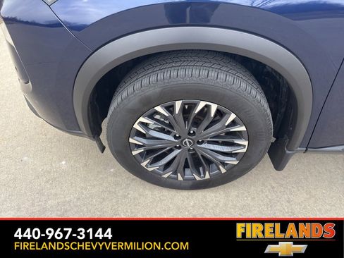 Used 2025 Nissan Rogue SL w/ Tech Package image 58