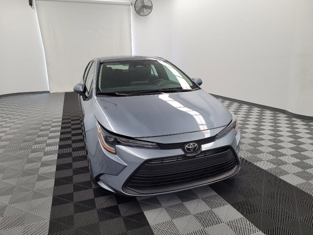 Used 2024 Toyota Corolla LE FWD image 14