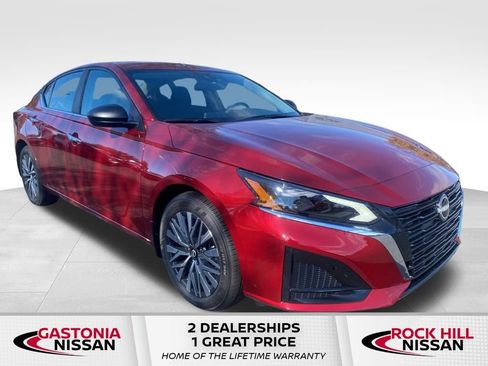 New 2025 Nissan Altima 2.5 SV image 1