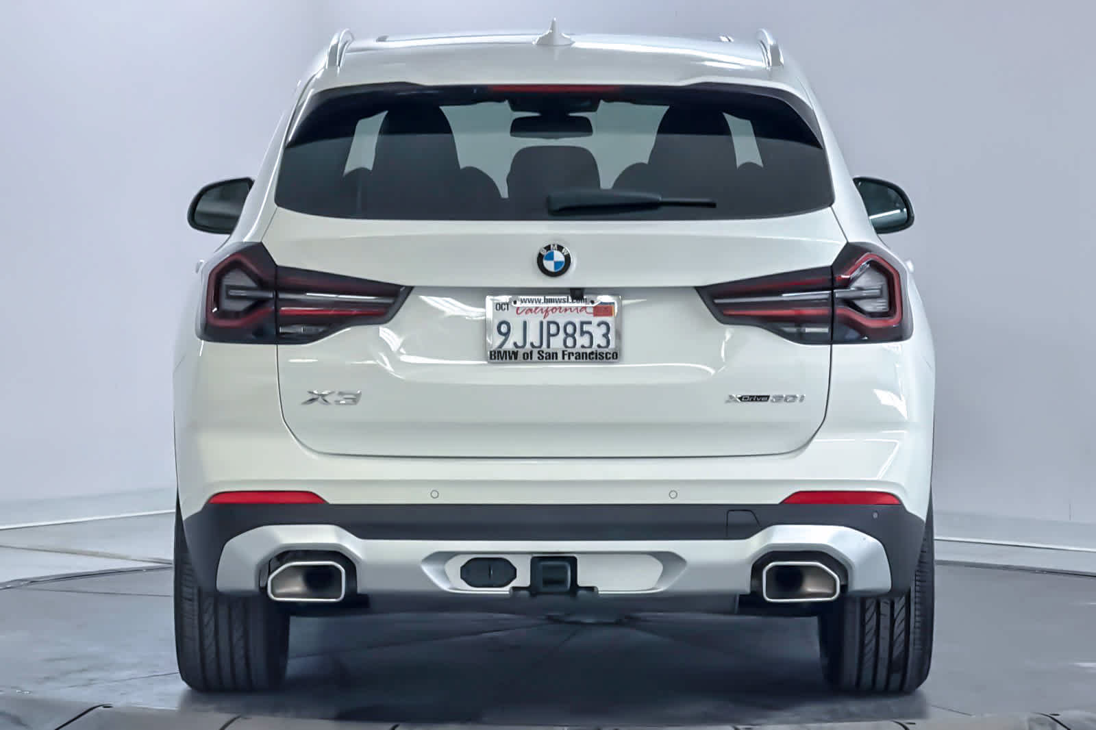 Used 2024 BMW X3 xDrive30i w/ Premium Package AWD/4WD image 7