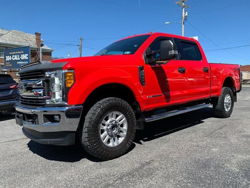 Used 2017 Ford F350 XLT w/ XLT Value Package image 1