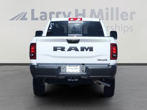 New 2026 RAM 2500 Tradesman AWD/4WD image 5