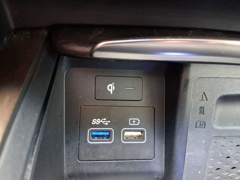 Used 2021 Genesis GV80 3.5T w/ Advanced Package 06 AWD/4WD image 31