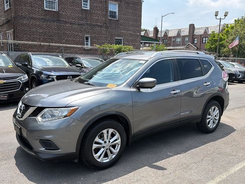 Used 2016 Nissan Rogue SV w/ SV Premium Package AWD/4WD image 1