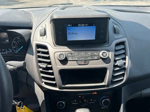 Used 2021 Ford Transit Connect XL FWD image 3