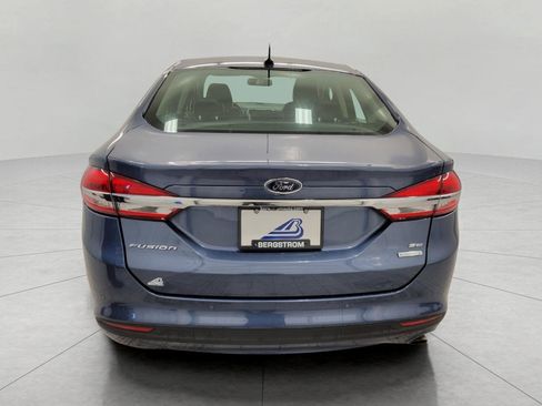 Used 2018 Ford Fusion SE w/ Fusion SE Technology Package image 25
