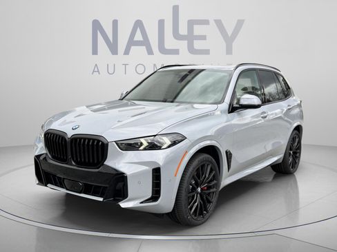 Used 2026 BMW X5 xDrive40i w/ M Sport Package AWD/4WD image 1