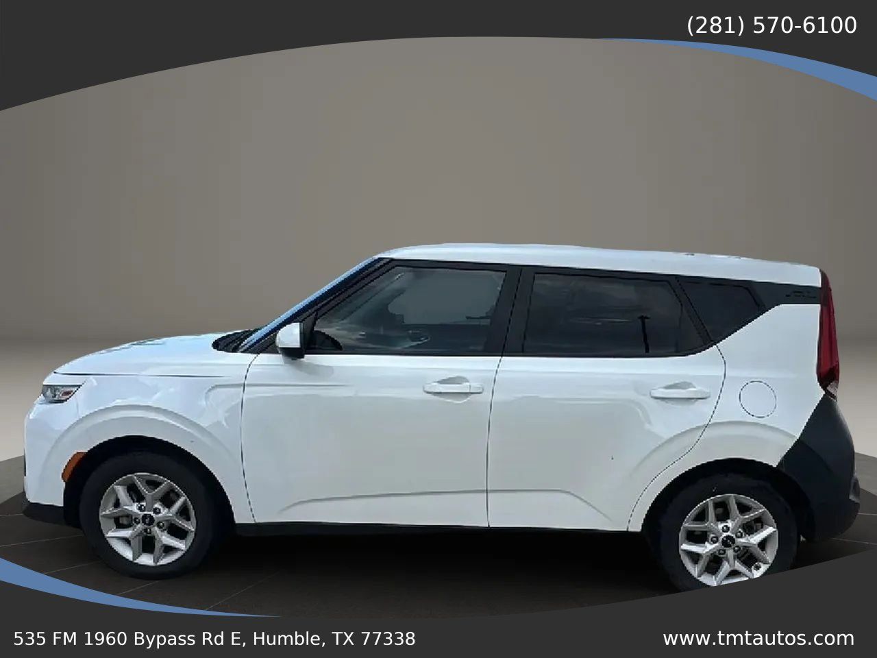 Used 2022 Kia Soul LX w/ Technology Package FWD image 4