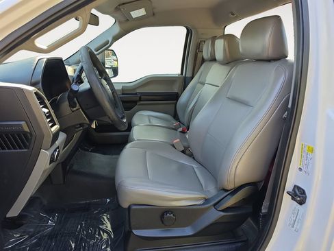 Used 2018 Ford F250 XL RWD image 9