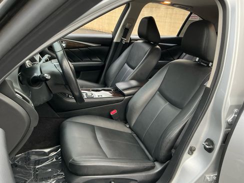 Used 2018 INFINITI Q50 Luxe image 16