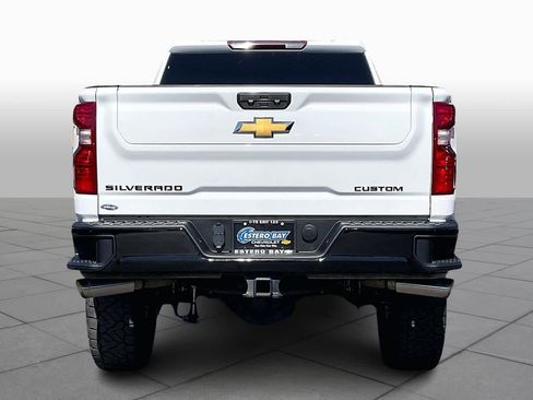 Certified 2023 Chevrolet Silverado 2500 Custom w/ Custom Convenience Package image 5