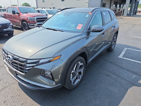 Used 2023 Hyundai Tucson SEL w/ Convenience Package AWD/4WD image 7