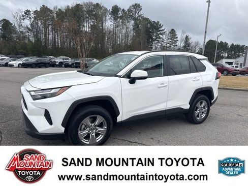 Used 2024 Toyota RAV4 XLE image 6