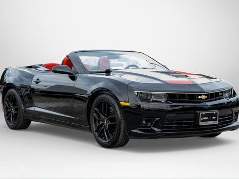 Used 2015 Chevrolet Camaro SS w/ RS Package RWD image 6