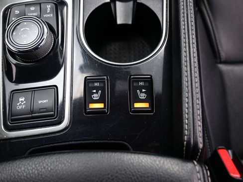 Used 2022 Nissan Maxima SV w/ Floor Mat Group image 22