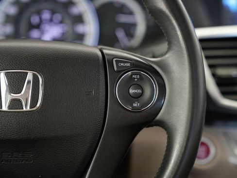 Used 2015 Honda Accord EX-L image 13