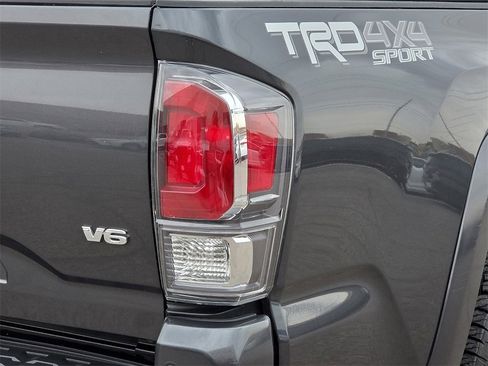 Certified 2021 Toyota Tacoma TRD Sport w/ Technology Package image 12