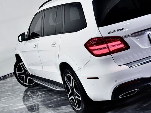 Used 2019 Mercedes-Benz GLS 550 4MATIC w/ Driver Assistance Package image 13
