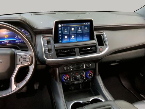 Used 2022 Chevrolet Suburban RST w/ Luxury Package AWD/4WD image 7