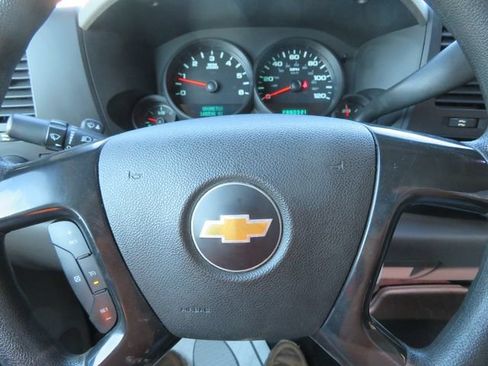 Used 2013 Chevrolet Silverado 1500 W/T RWD image 19