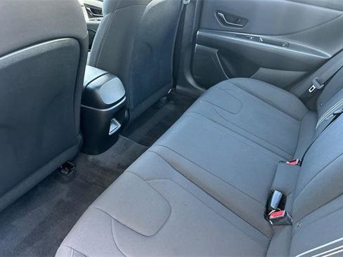 Certified 2025 Hyundai Elantra Sport image 12