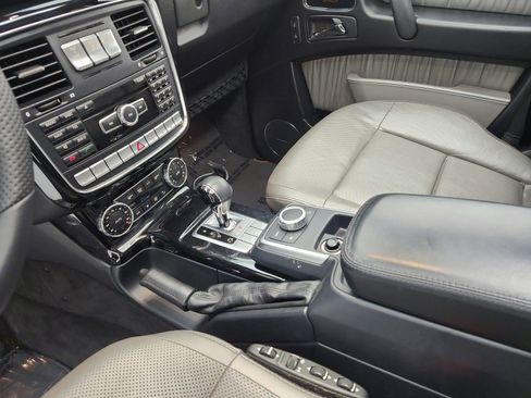 Used 2016 Mercedes-Benz G 550 image 11