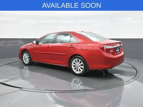 Used 2014 Toyota Camry XLE w/ Leather Package FWD image 5