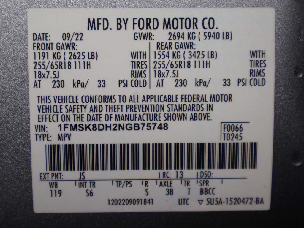Used 2022 Ford Explorer XLT w/ Equipment Group 202A AWD/4WD image 45