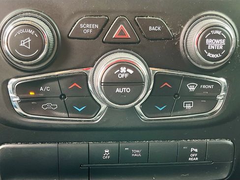Used 2019 RAM 1500 Classic Warlock w/ Electronics Group RWD image 15