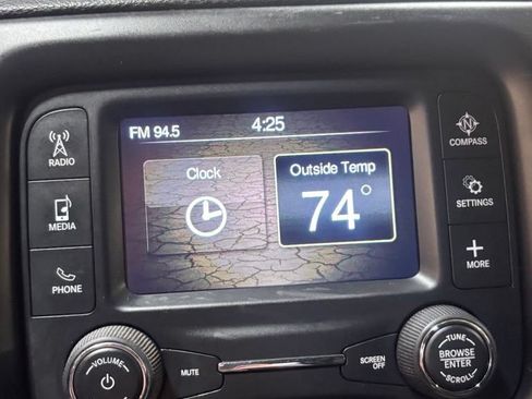 Used 2018 Jeep Compass Latitude AWD/4WD image 12
