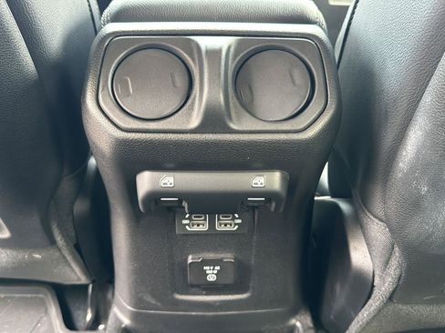 Used 2023 Jeep Wrangler Unlimited Rubicon 392 w/ Xtreme Recon 35" Tire Package AWD/4WD image 25