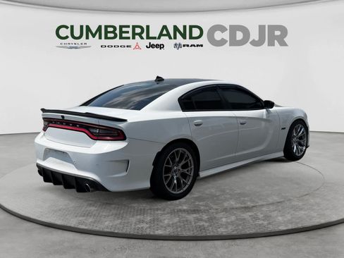Used 2019 Dodge Charger Scat Pack w/ Dynamics Package RWD image 6