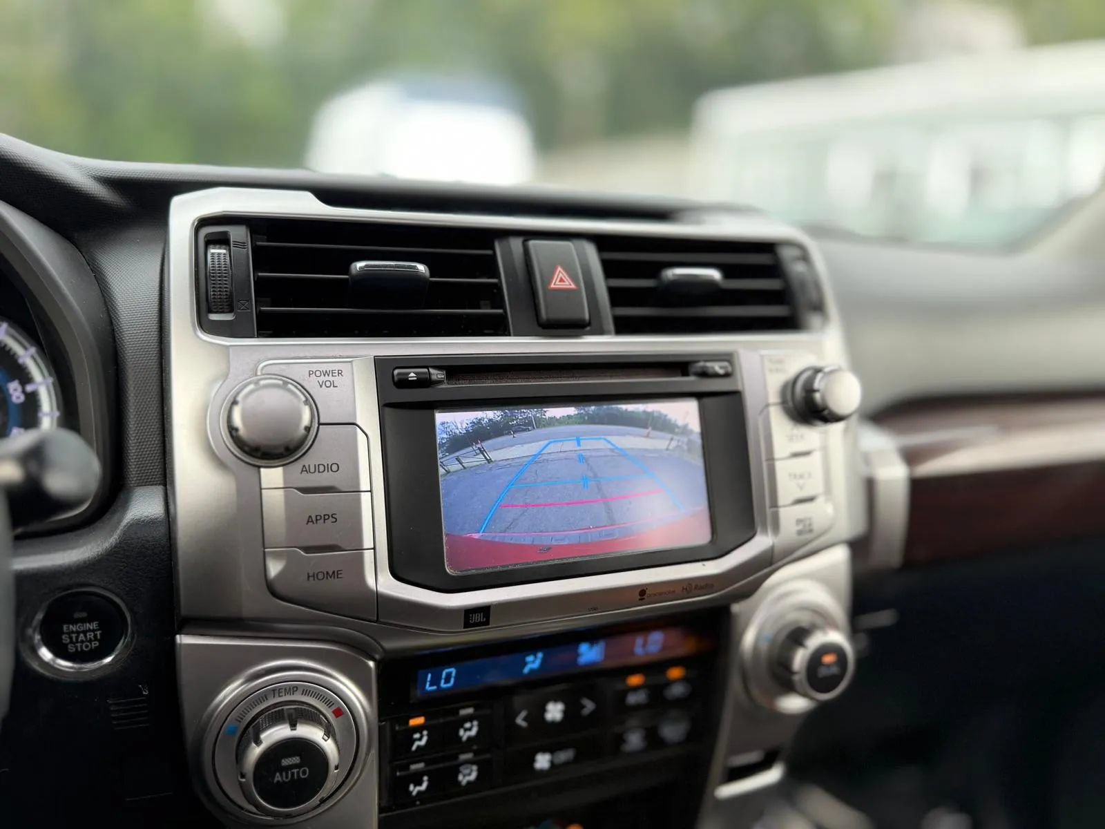 Used 2014 Toyota 4Runner Limited AWD/4WD image 18
