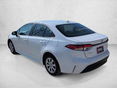 Used 2023 Toyota Corolla LE image 7