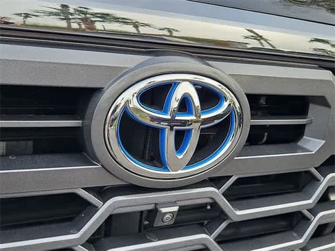 Used 2023 Toyota Tundra 1794 Edition image 11