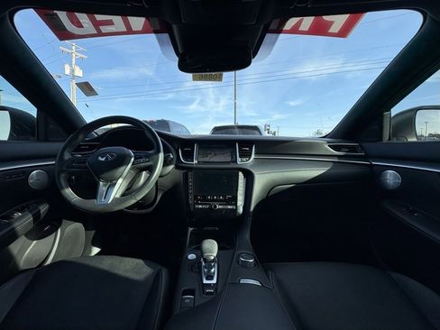 Used 2023 INFINITI QX55 Essential w/ Accent Package image 29