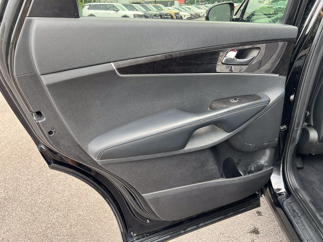 Used 2016 Kia Sorento EX FWD image 26