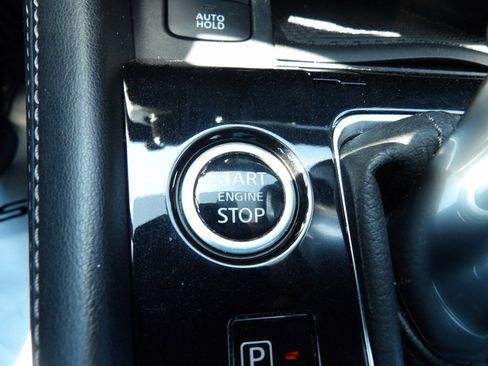 Used 2021 Nissan Kicks SV image 21