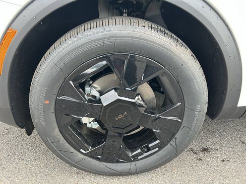 New 2026 Kia Sportage X-Line image 9