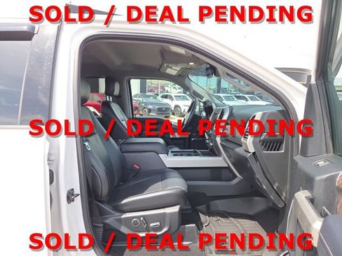 Used 2019 Ford F250 Lariat w/ Lariat Ultimate Package AWD/4WD image 14
