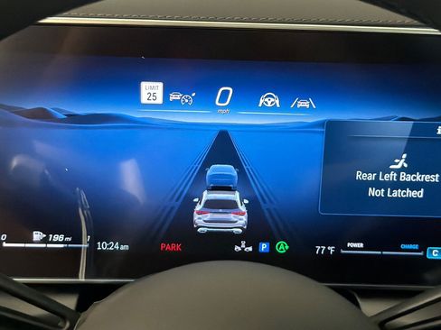 New 2026 Mercedes-Benz GLC 300 image 24