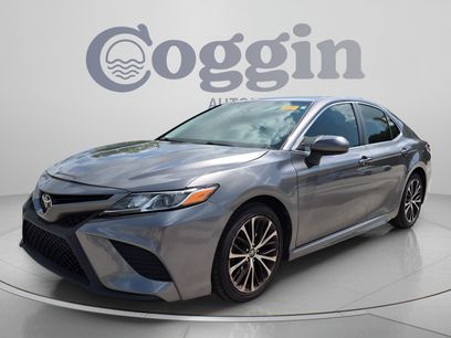 Used 2019 Toyota Camry SE
