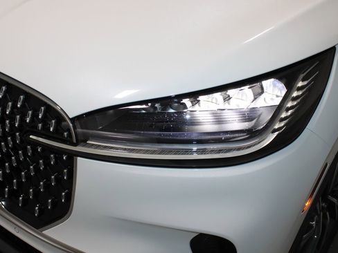 New 2026 Lincoln Aviator AWD image 59