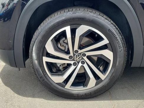 Used 2021 Volkswagen Atlas SEL Premium AWD/4WD image 31