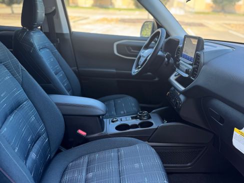 New 2024 Ford Bronco Sport Heritage w/ Heritage Convenience Package image 48